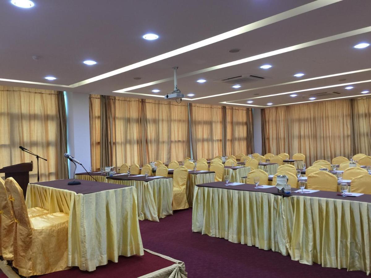 Melang Inn Куала Пила Екстериор снимка